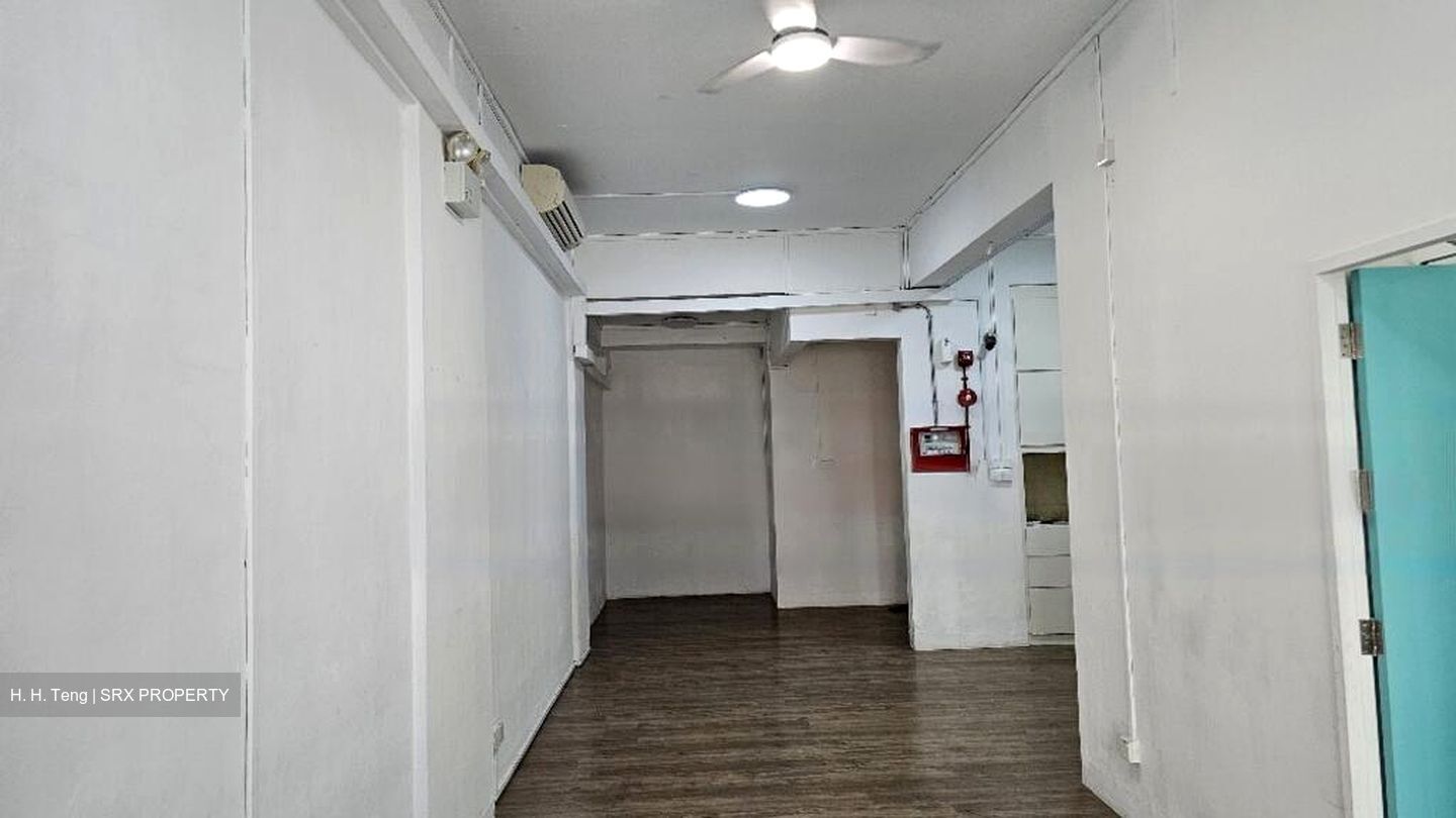 112 BUKIT PURMEI ROAD (D4), Retail #463900271